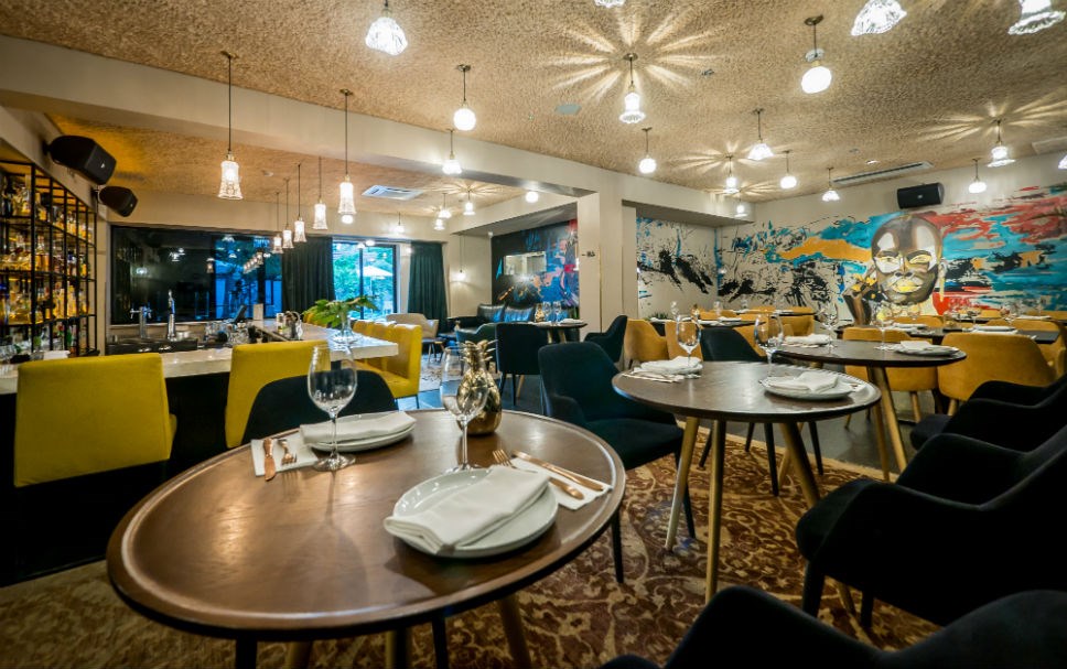 מלון הבוטיק ליר גדרה | לאונג' בר