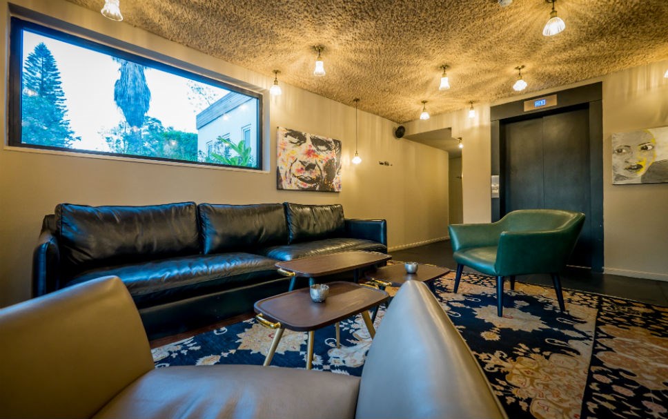 מלון הבוטיק ליר גדרה | פינת ישיבה