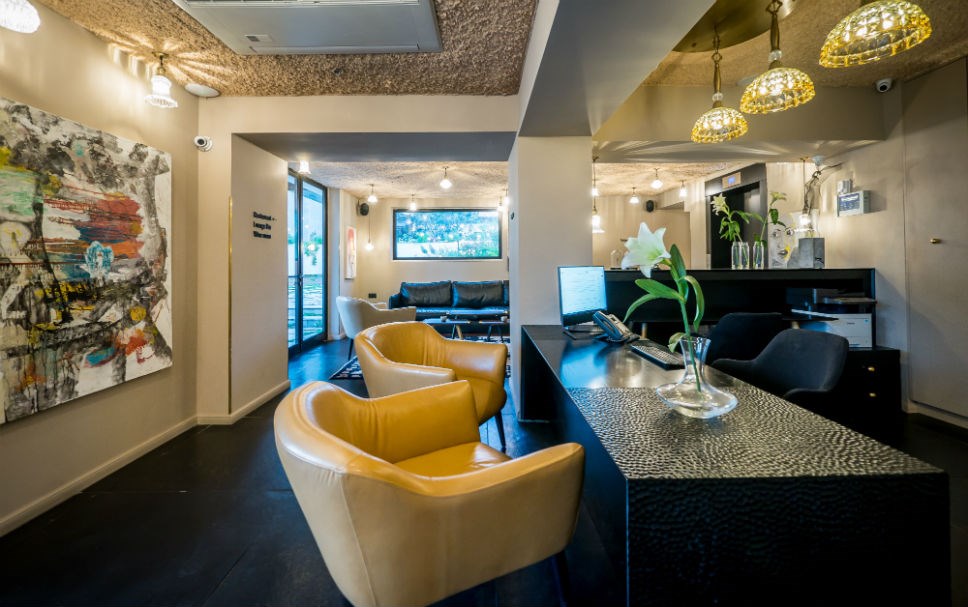 מלון הבוטיק ליר גדרה | קבלת 